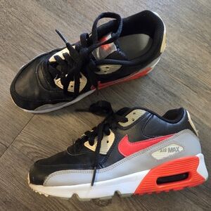 Nike • Air Max 90 Leather GS "Wolf Grey Crimson" Sneakers